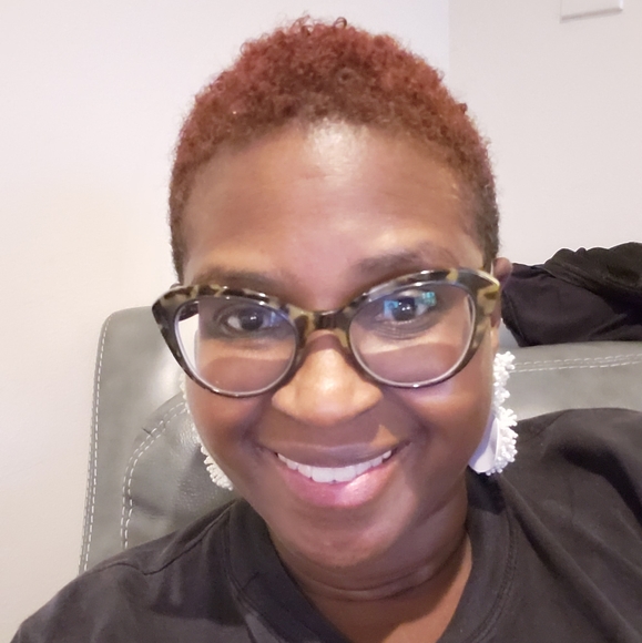 Meet your Posher, Wanjiro - Picture 2 of 2